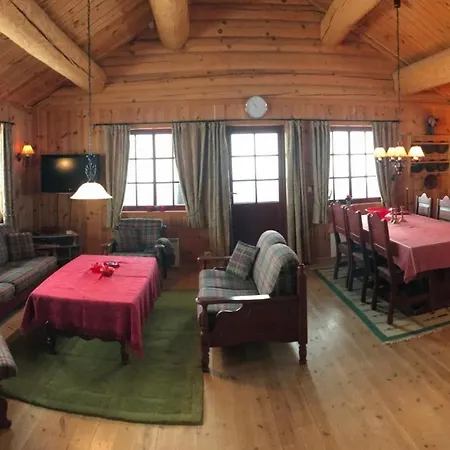 Berghstua - Natrudstilen Pa * Sjusjoen